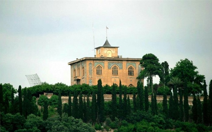 Safi Abad Palace